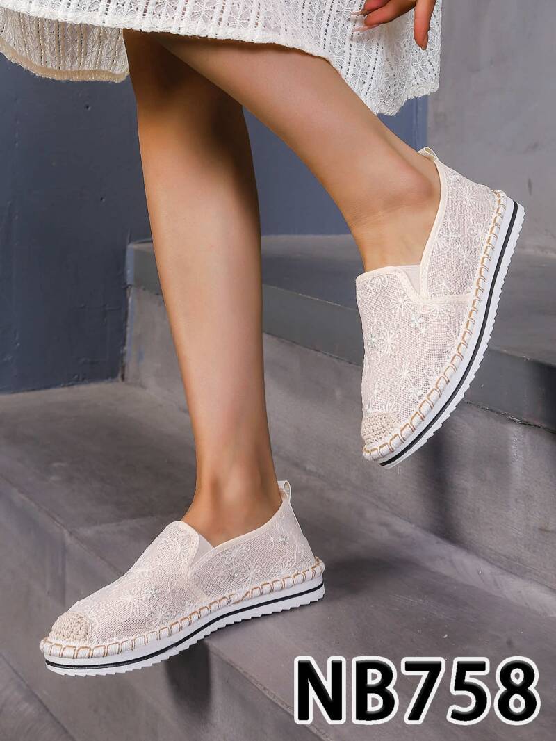 Balerinki/ Espadryle damskie Roz 36-41 / 12 par